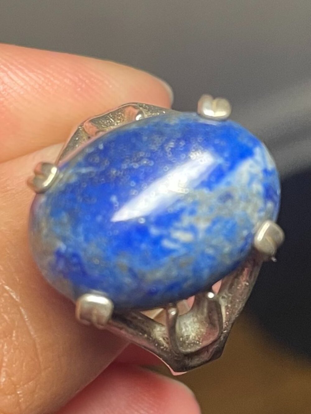 Vintage-Style Blue Stone Statement Ring 💙✨